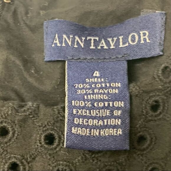 Ann Taylor Black size 4 dress with texture and ribbon - Picture 3 of 6